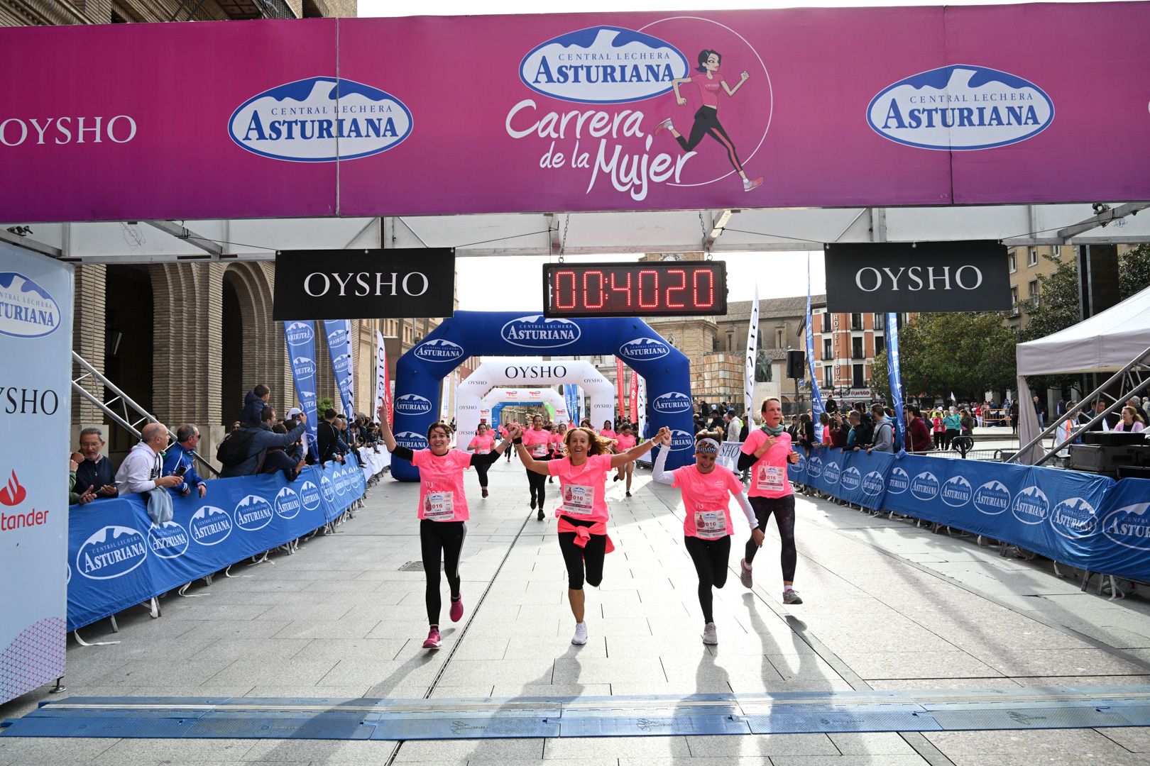 Todas las fotos de la Carrera de la Mujer de Zaragoza 2023. 5063