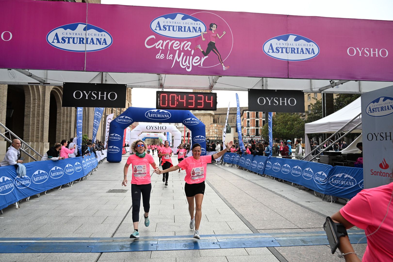Todas las fotos de la Carrera de la Mujer de Zaragoza 2023. 5300