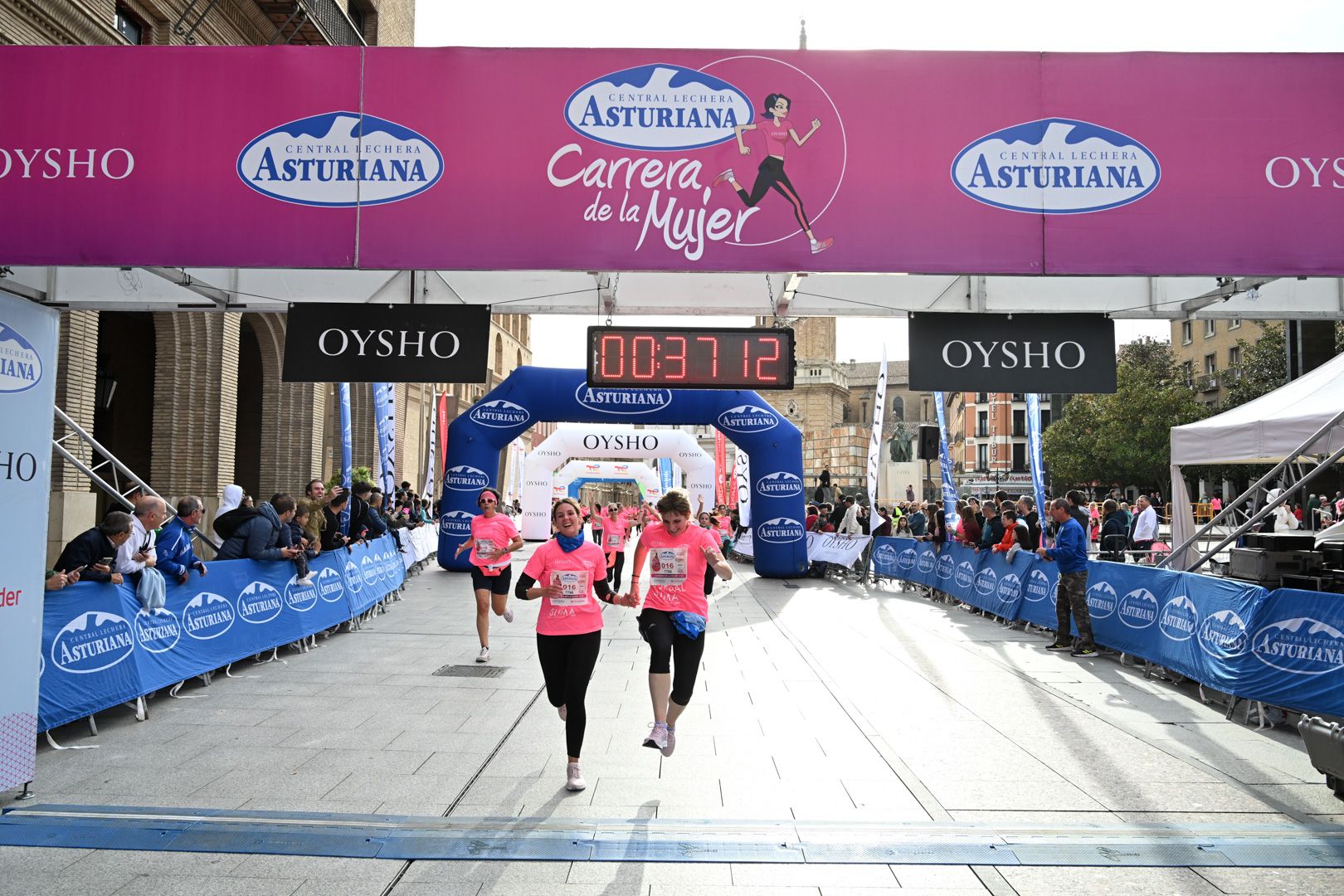 Todas las fotos de la Carrera de la Mujer de Zaragoza 2023. 4828