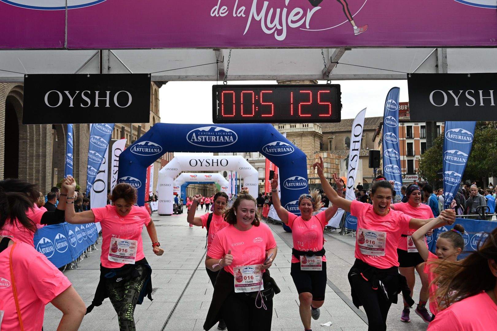 Todas las fotos de la Carrera de la Mujer de Zaragoza 2023. 5786