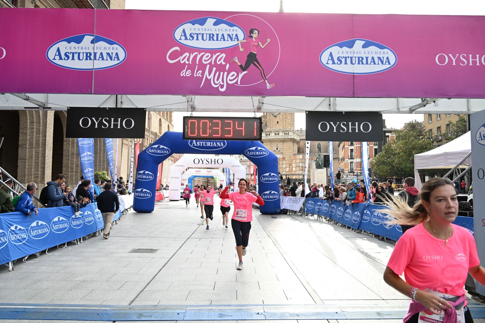 Todas las fotos de la Carrera de la Mujer de Zaragoza 2023. 4586