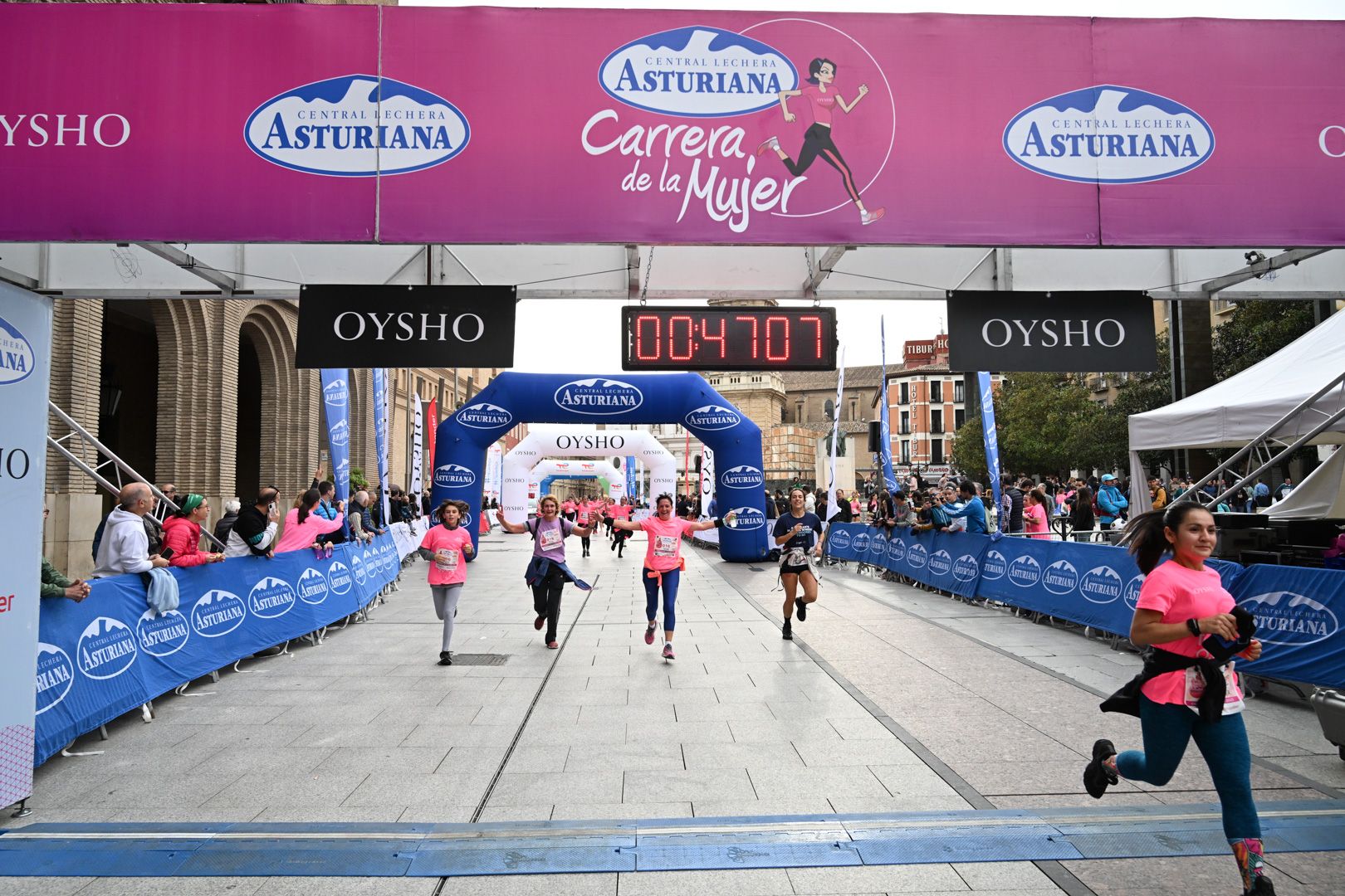 Todas las fotos de la Carrera de la Mujer de Zaragoza 2023. 5545