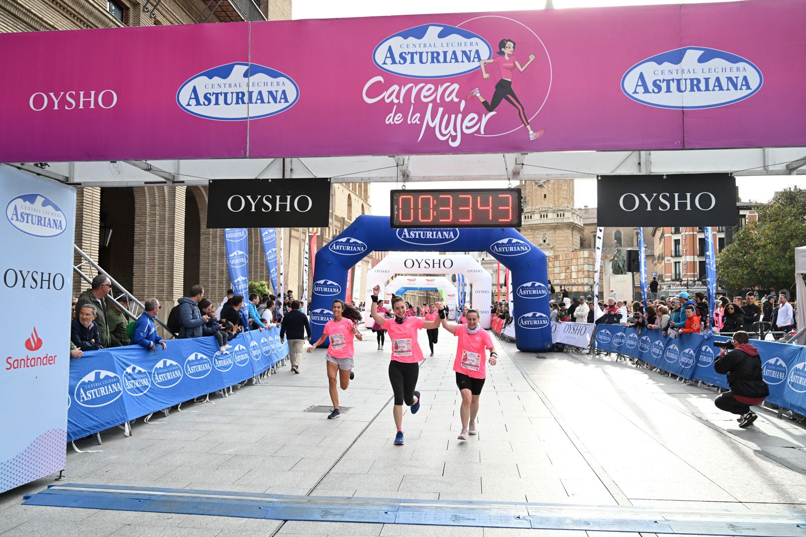 Todas las fotos de la Carrera de la Mujer de Zaragoza 2023. 4590