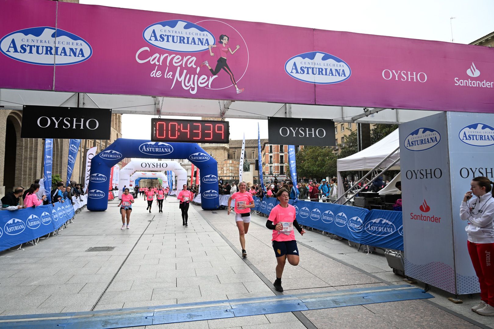 Todas las fotos de la Carrera de la Mujer de Zaragoza 2023. 5307