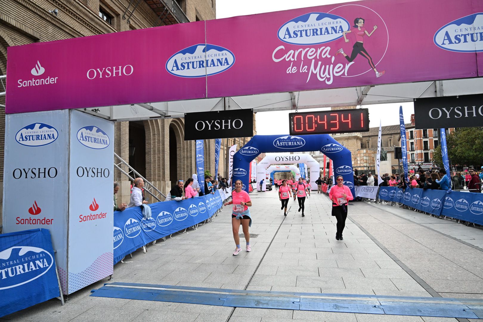 Todas las fotos de la Carrera de la Mujer de Zaragoza 2023. 5309