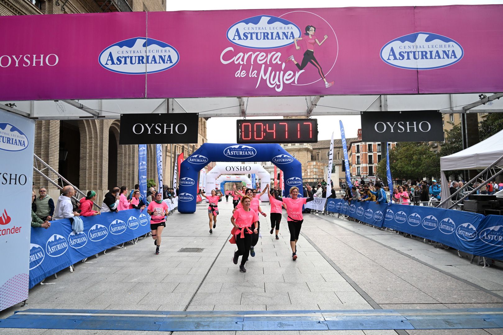 Todas las fotos de la Carrera de la Mujer de Zaragoza 2023. 5551