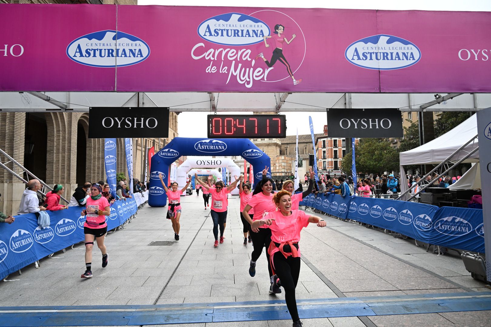 Todas las fotos de la Carrera de la Mujer de Zaragoza 2023. 5553
