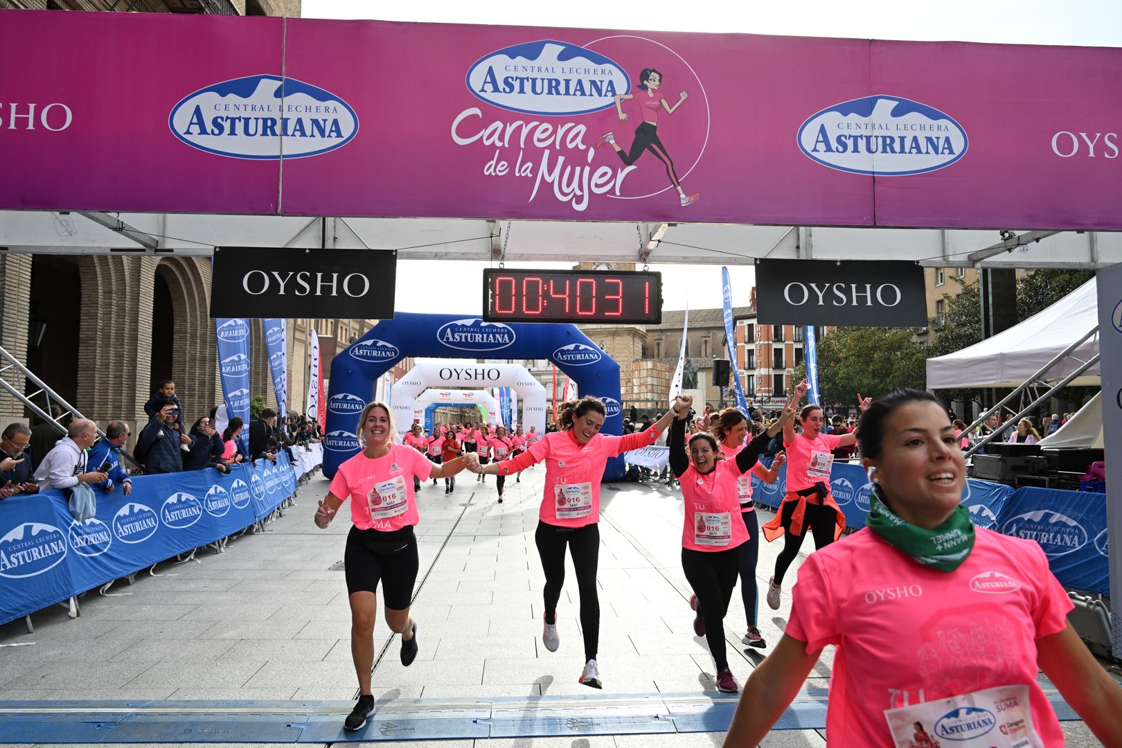 Todas las fotos de la Carrera de la Mujer de Zaragoza 2023. 5076