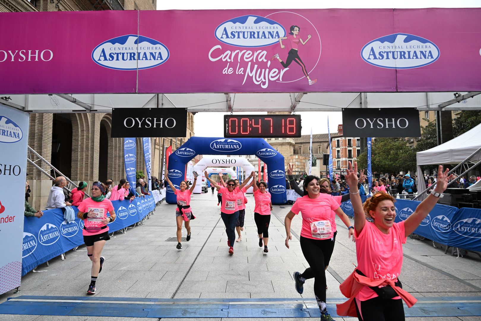 Todas las fotos de la Carrera de la Mujer de Zaragoza 2023. 5554