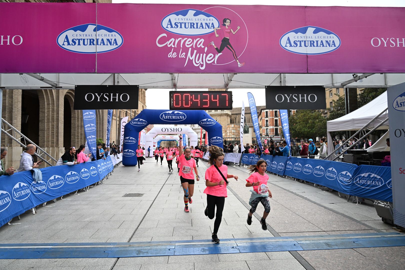 Todas las fotos de la Carrera de la Mujer de Zaragoza 2023. 5313