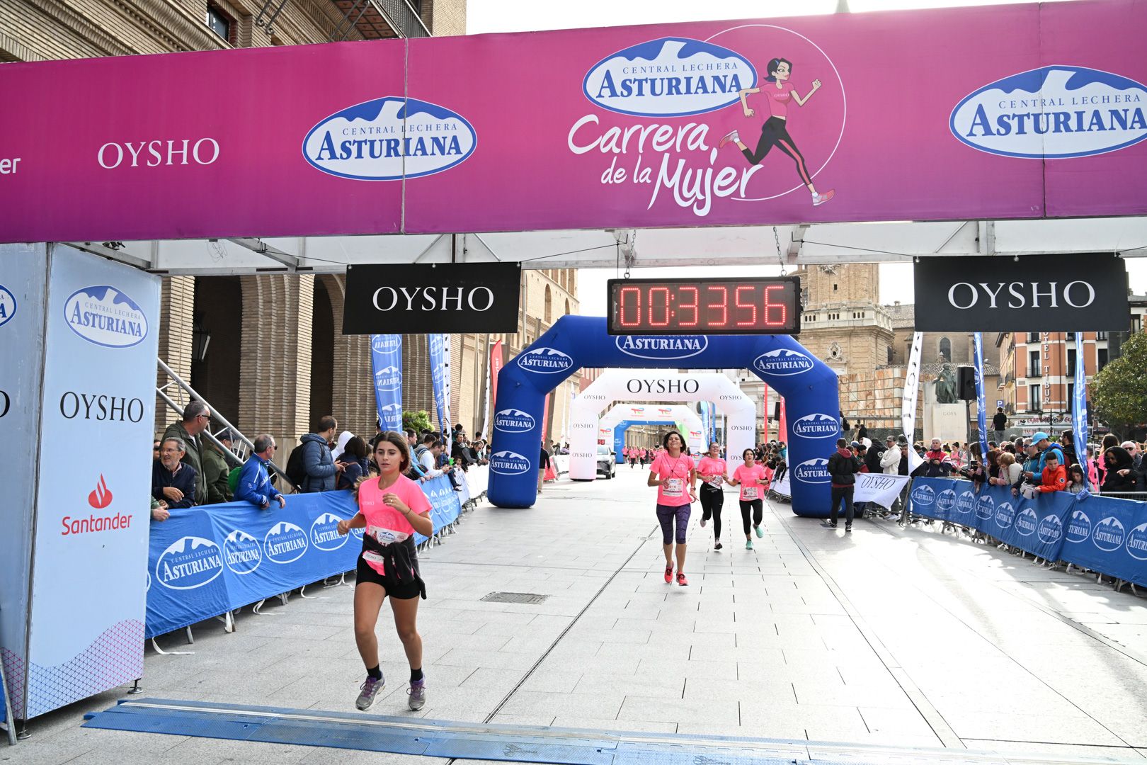 Todas las fotos de la Carrera de la Mujer de Zaragoza 2023. 4597