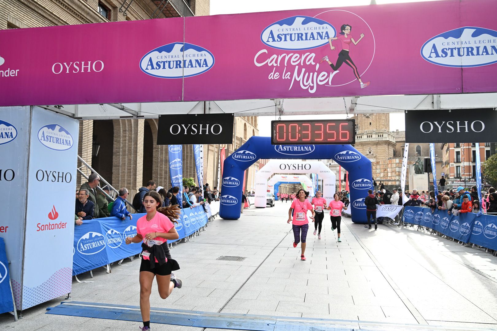 Todas las fotos de la Carrera de la Mujer de Zaragoza 2023. 4598