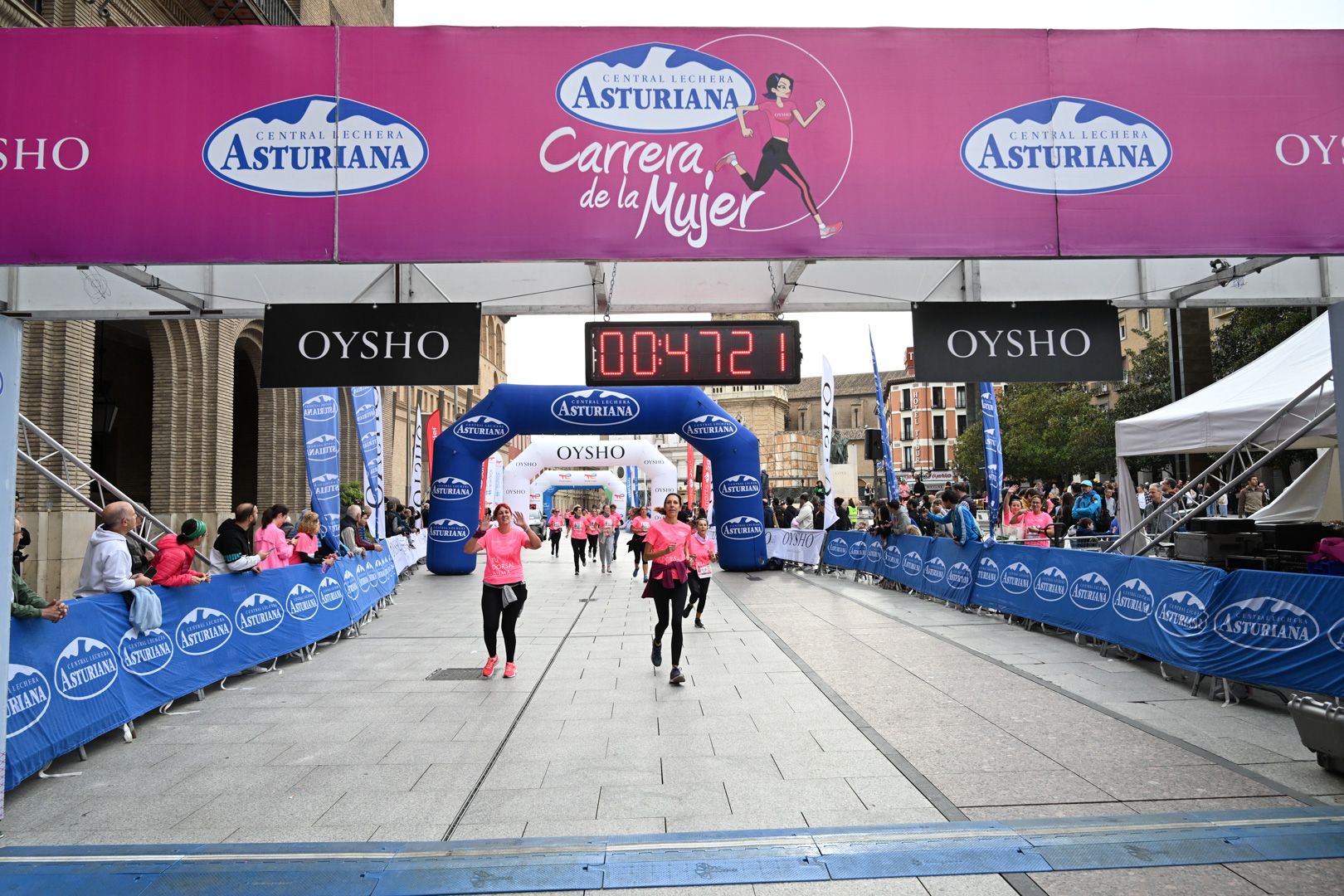 Todas las fotos de la Carrera de la Mujer de Zaragoza 2023. 5557
