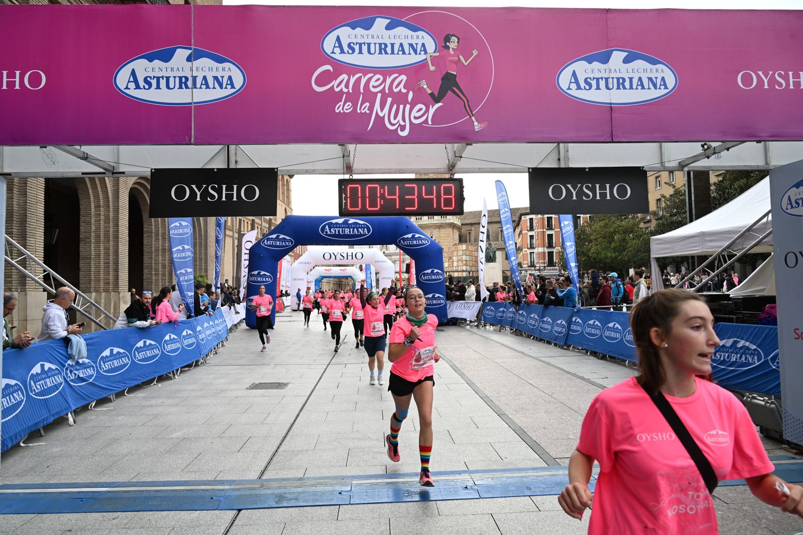 Todas las fotos de la Carrera de la Mujer de Zaragoza 2023. 5315