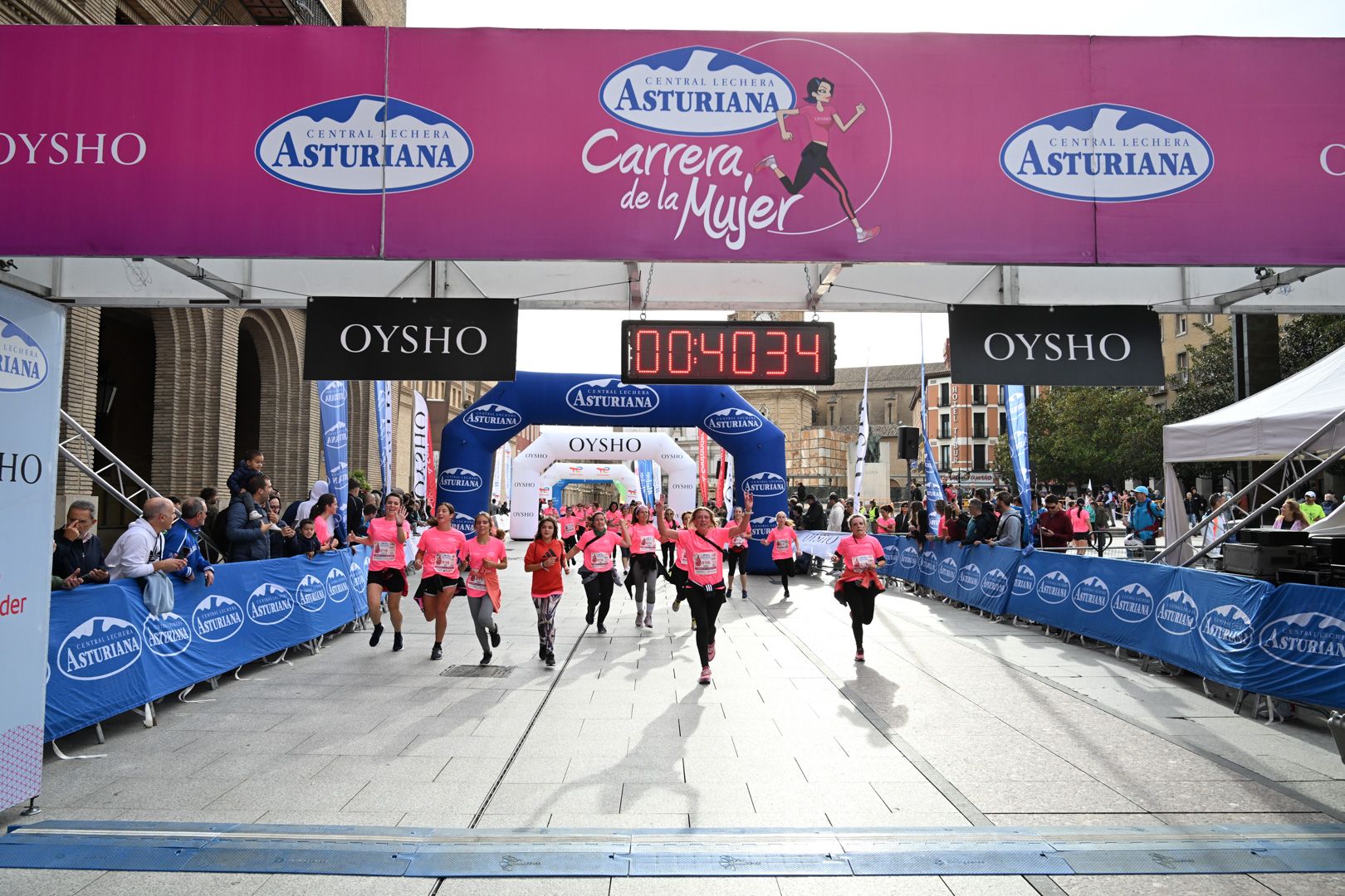 Todas las fotos de la Carrera de la Mujer de Zaragoza 2023. 5080