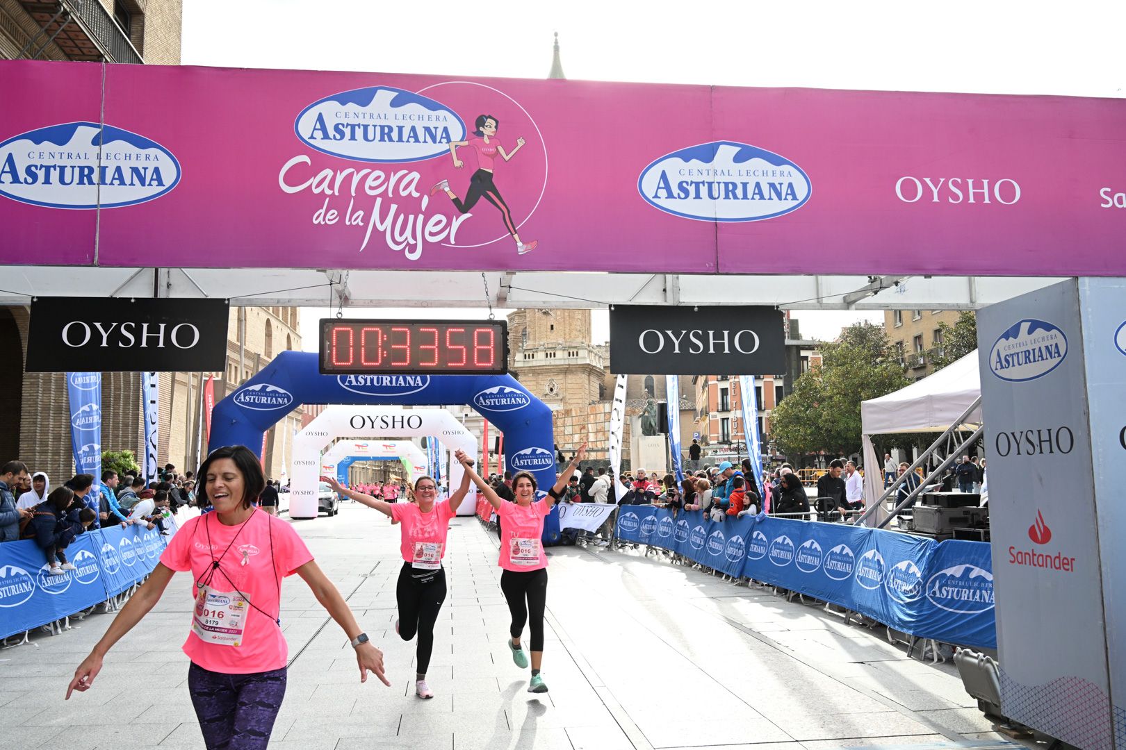 Todas las fotos de la Carrera de la Mujer de Zaragoza 2023. 4601