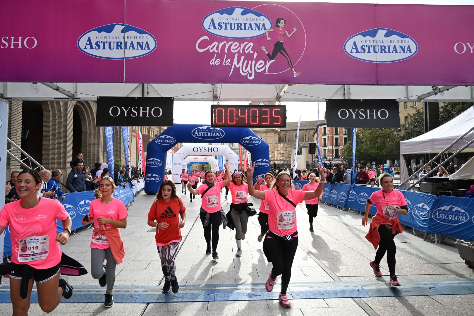 Todas las fotos de la Carrera de la Mujer de Zaragoza 2023. 5083