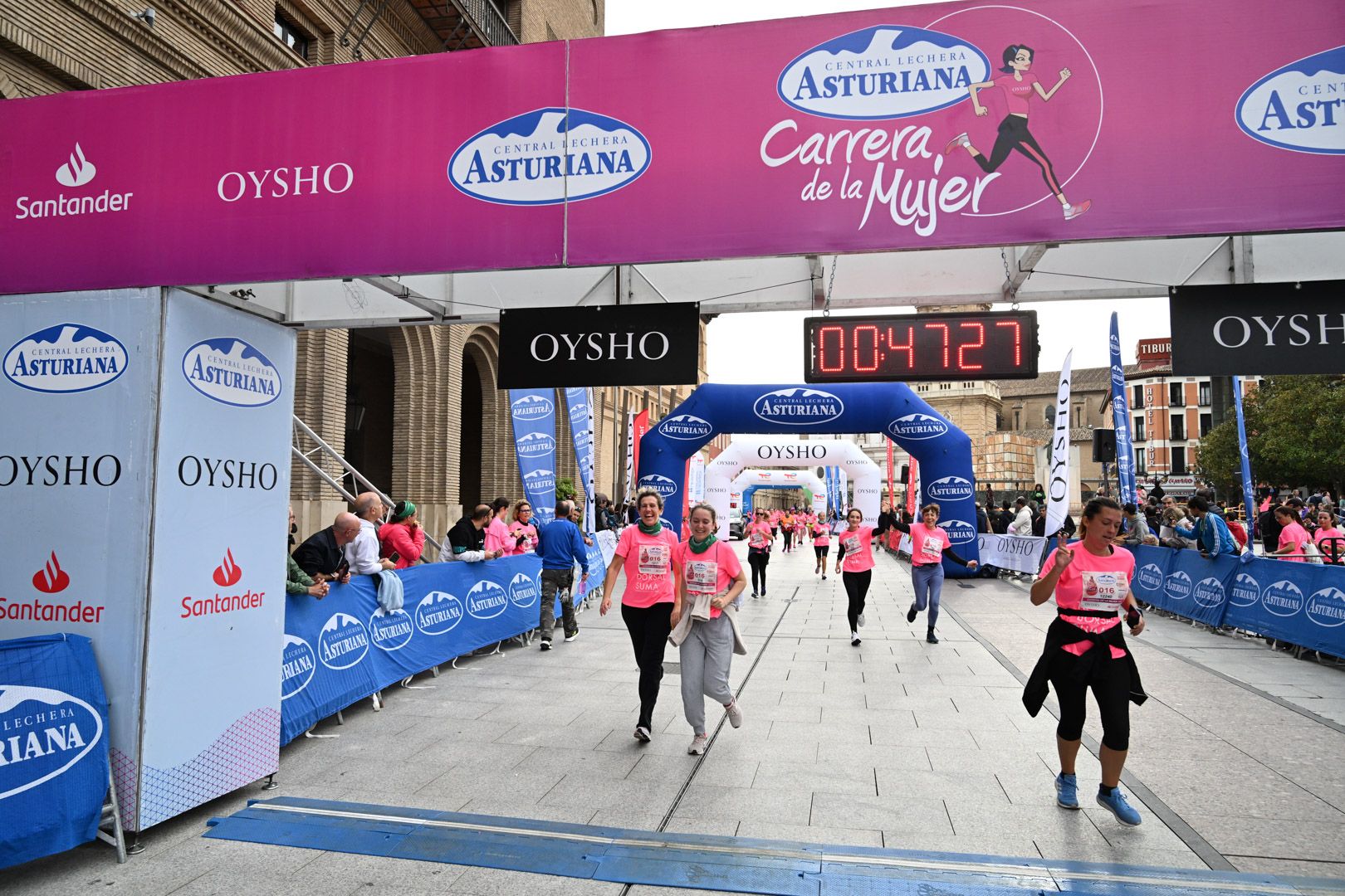 Todas las fotos de la Carrera de la Mujer de Zaragoza 2023. 5562