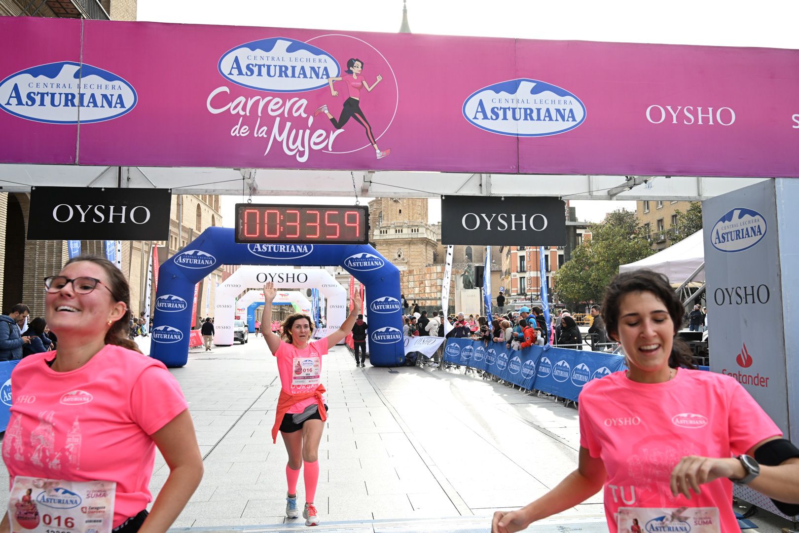 Todas las fotos de la Carrera de la Mujer de Zaragoza 2023. 4604