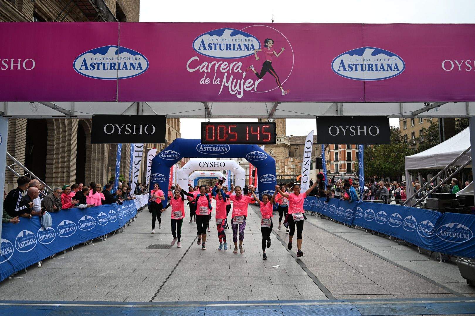 Todas las fotos de la Carrera de la Mujer de Zaragoza 2023. 5804