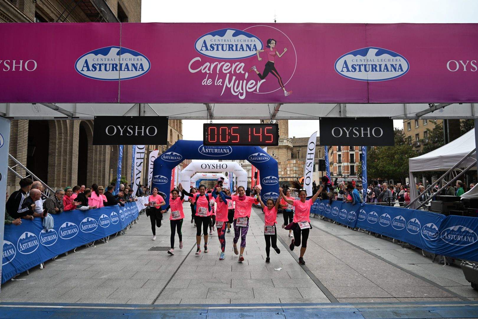 Todas las fotos de la Carrera de la Mujer de Zaragoza 2023. 5805