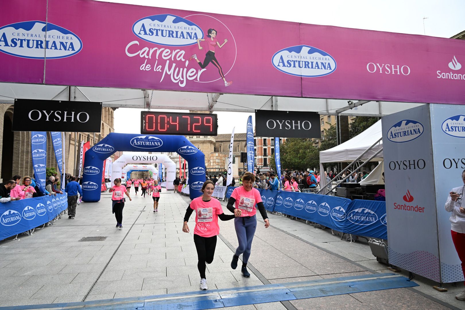Todas las fotos de la Carrera de la Mujer de Zaragoza 2023. 5564