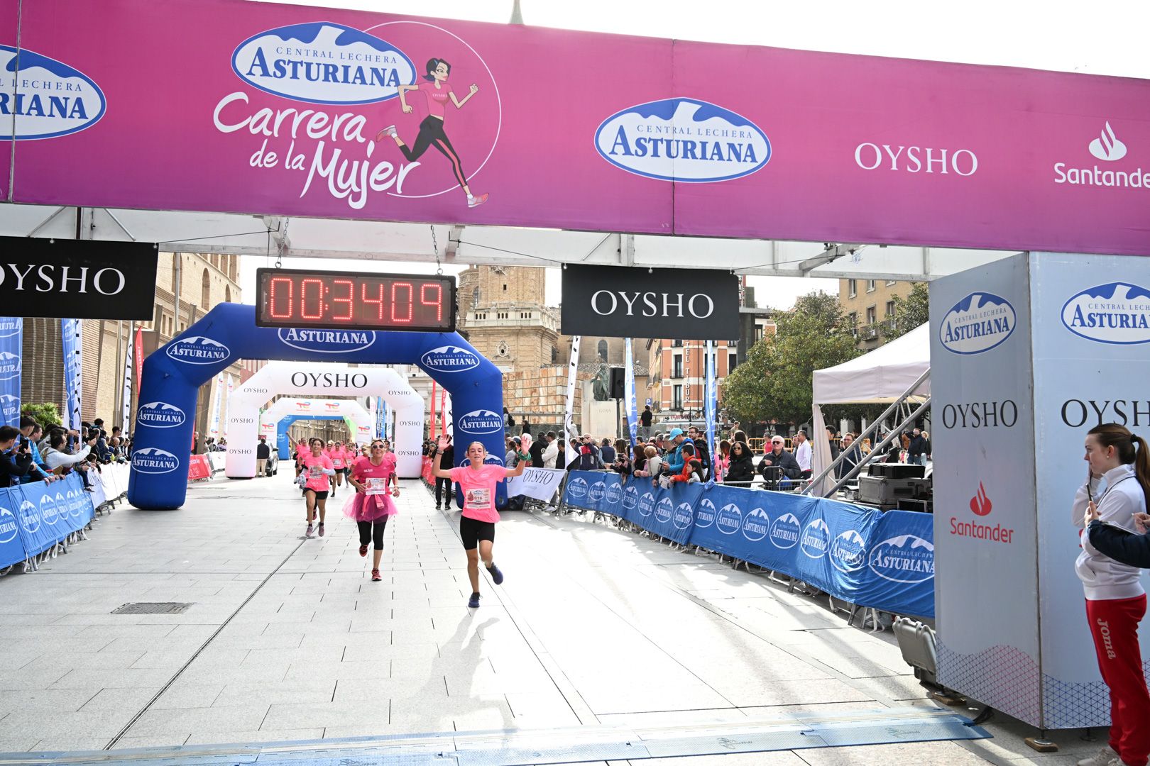 Todas las fotos de la Carrera de la Mujer de Zaragoza 2023. 4607
