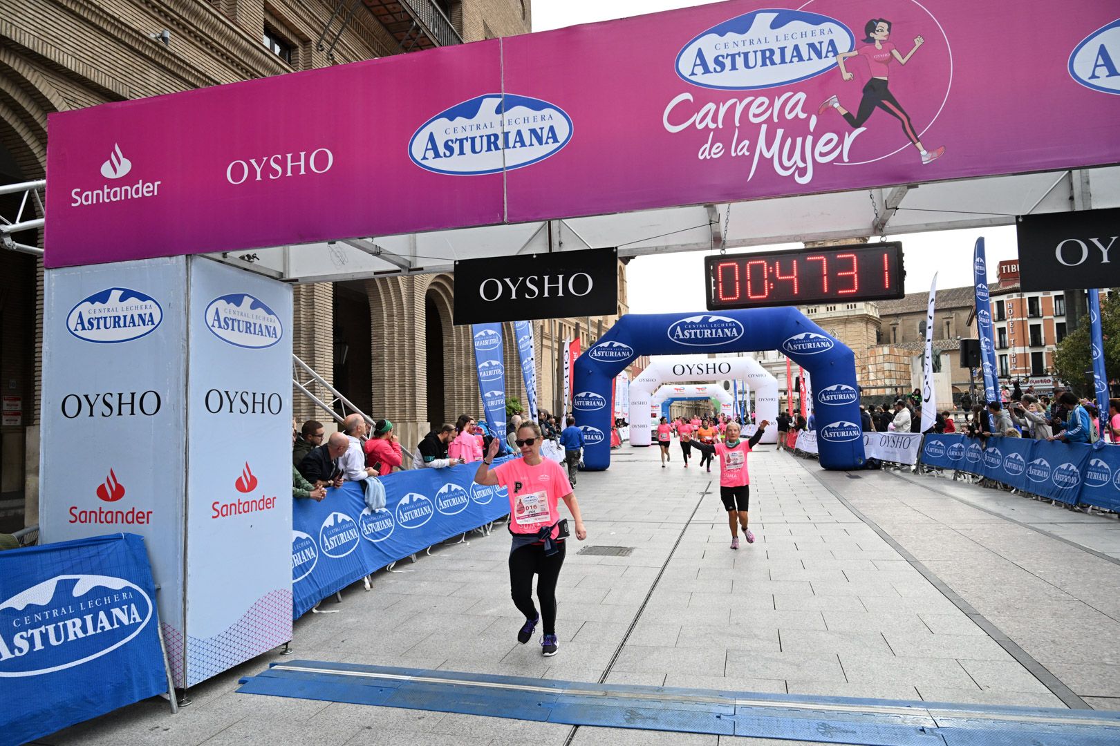 Todas las fotos de la Carrera de la Mujer de Zaragoza 2023. 5566