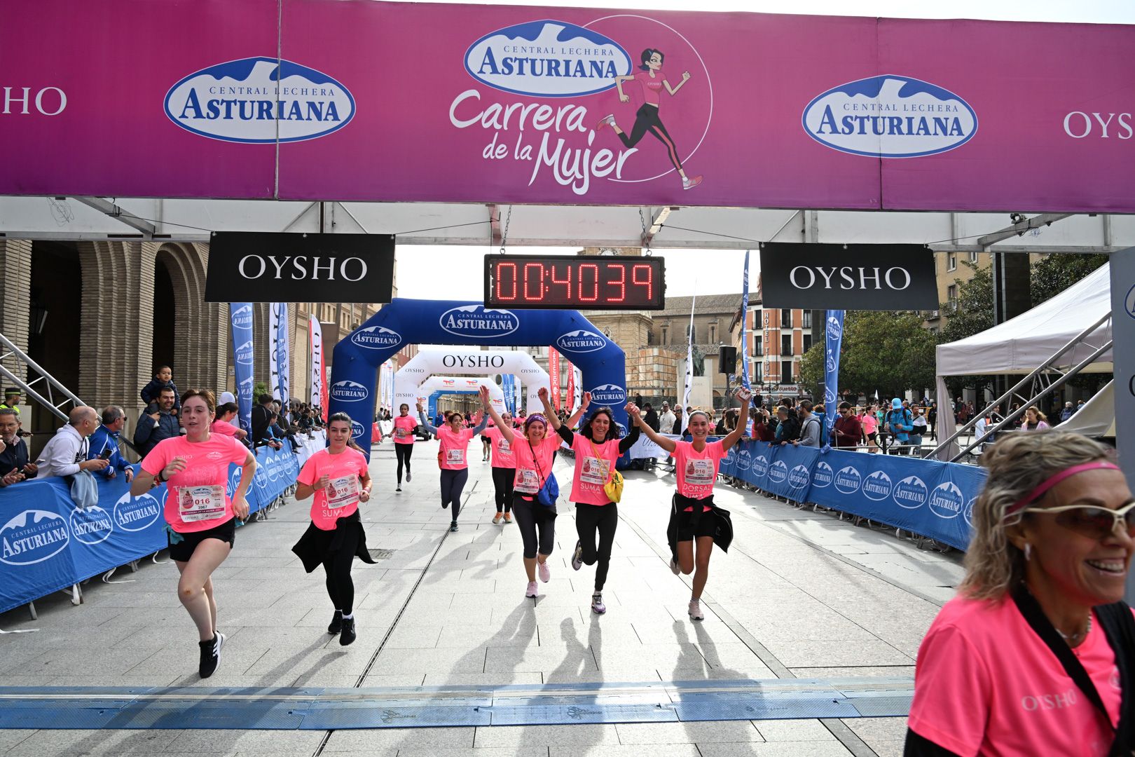Todas las fotos de la Carrera de la Mujer de Zaragoza 2023. 5089