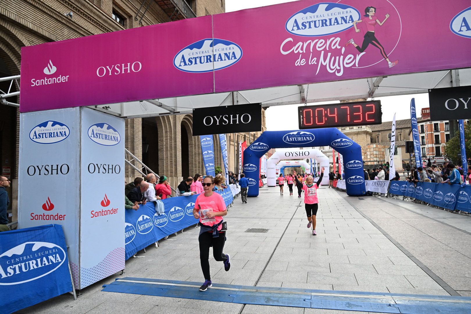 Todas las fotos de la Carrera de la Mujer de Zaragoza 2023. 5567