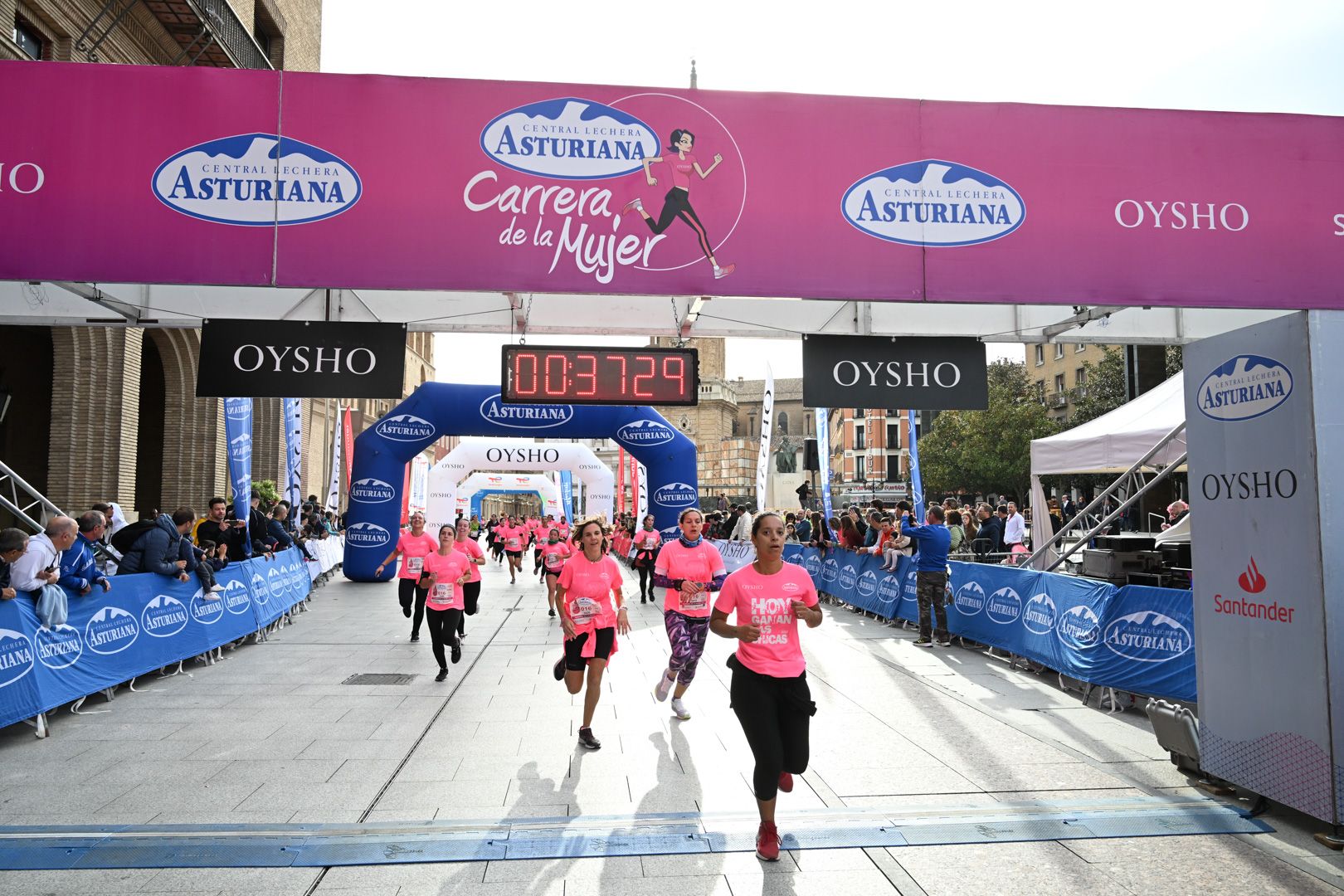 Todas las fotos de la Carrera de la Mujer de Zaragoza 2023. 4851