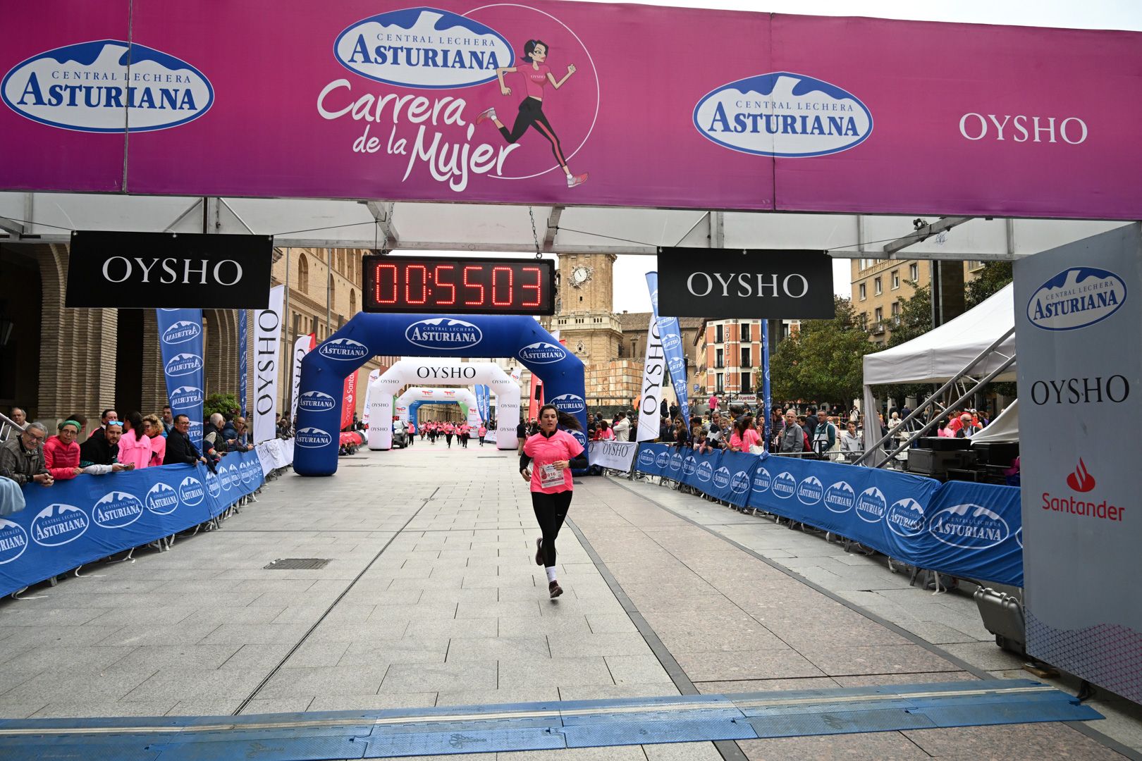 Todas las fotos de la Carrera de la Mujer de Zaragoza 2023. 6010