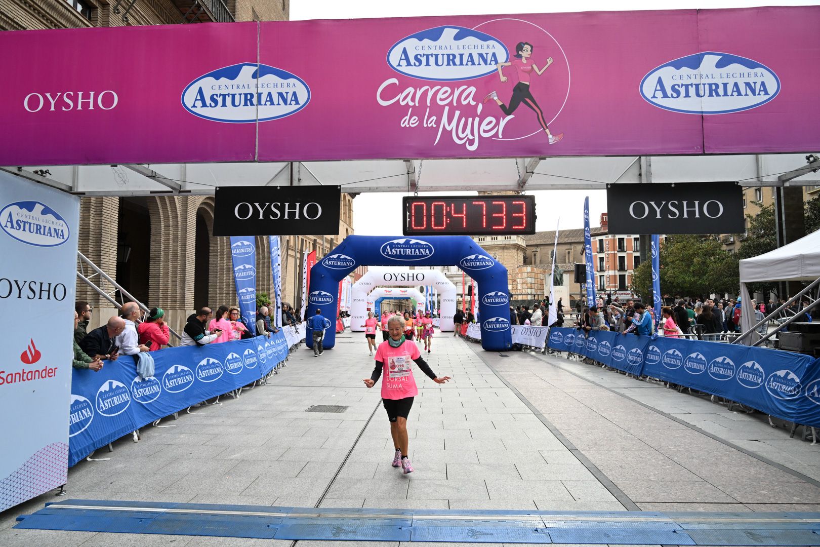 Todas las fotos de la Carrera de la Mujer de Zaragoza 2023. 5568