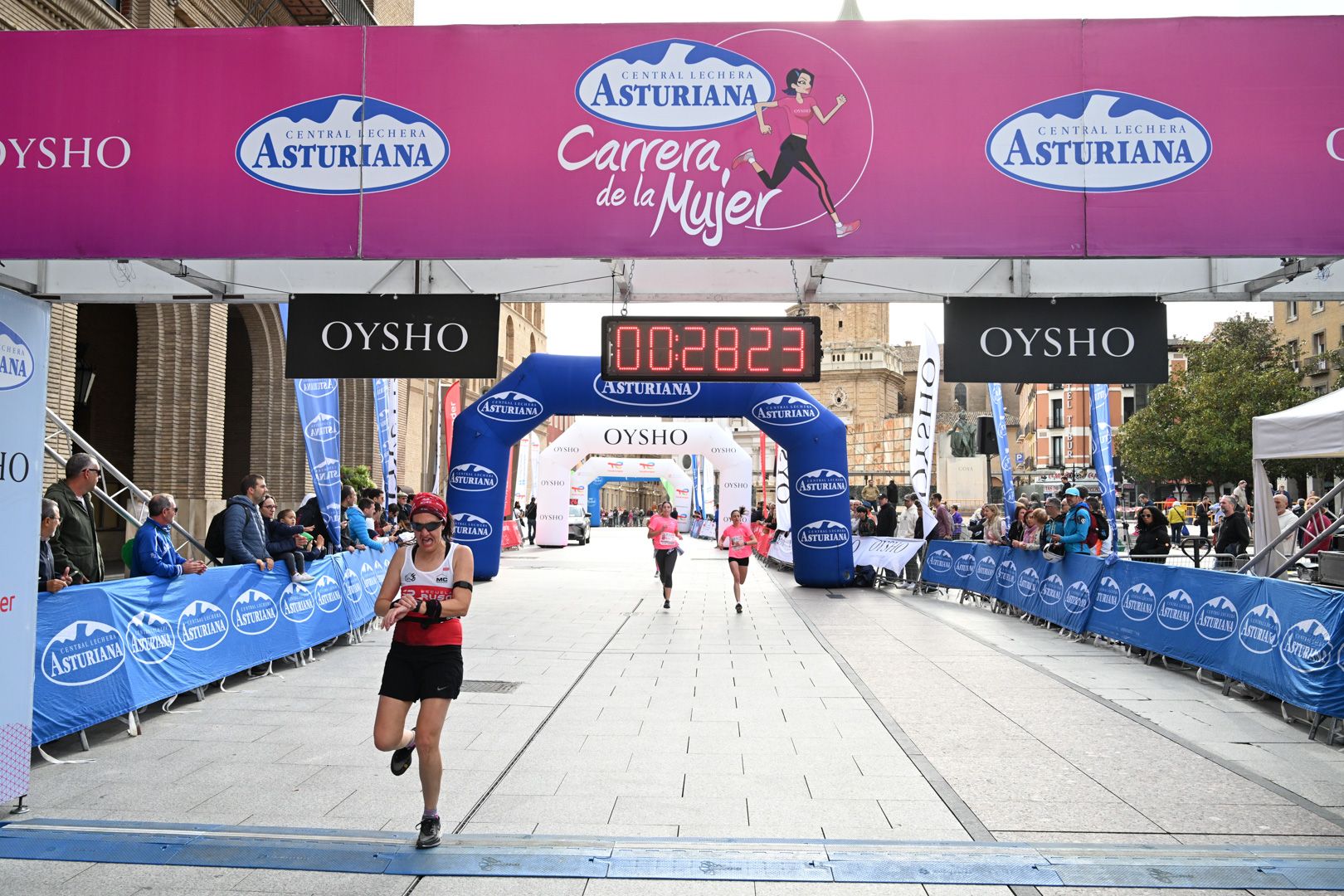 Todas las fotos de la Carrera de la Mujer de Zaragoza 2023. 4388