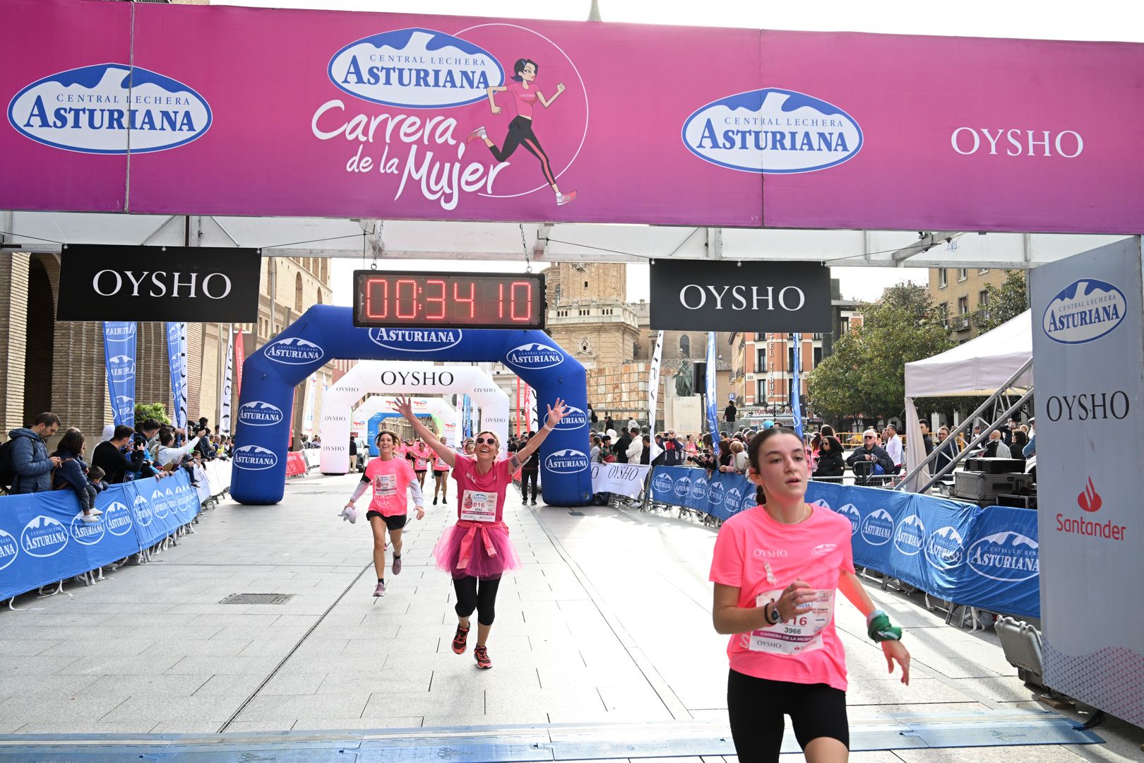 Todas las fotos de la Carrera de la Mujer de Zaragoza 2023. 4610