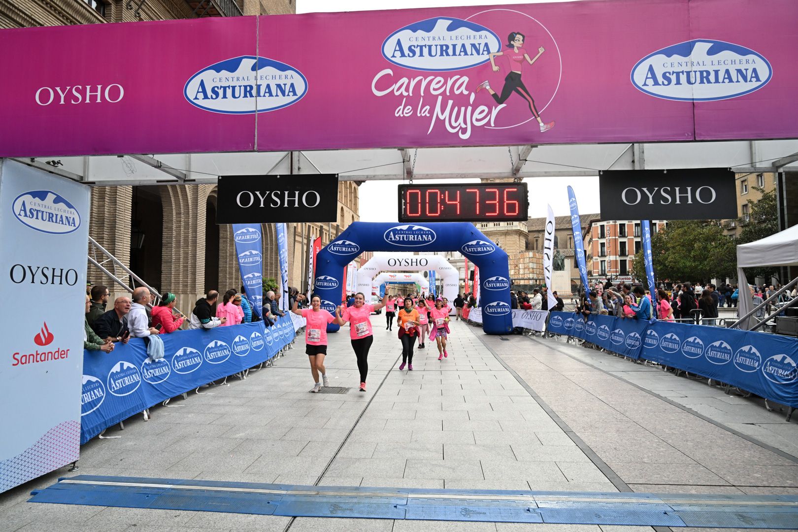 Todas las fotos de la Carrera de la Mujer de Zaragoza 2023. 5570