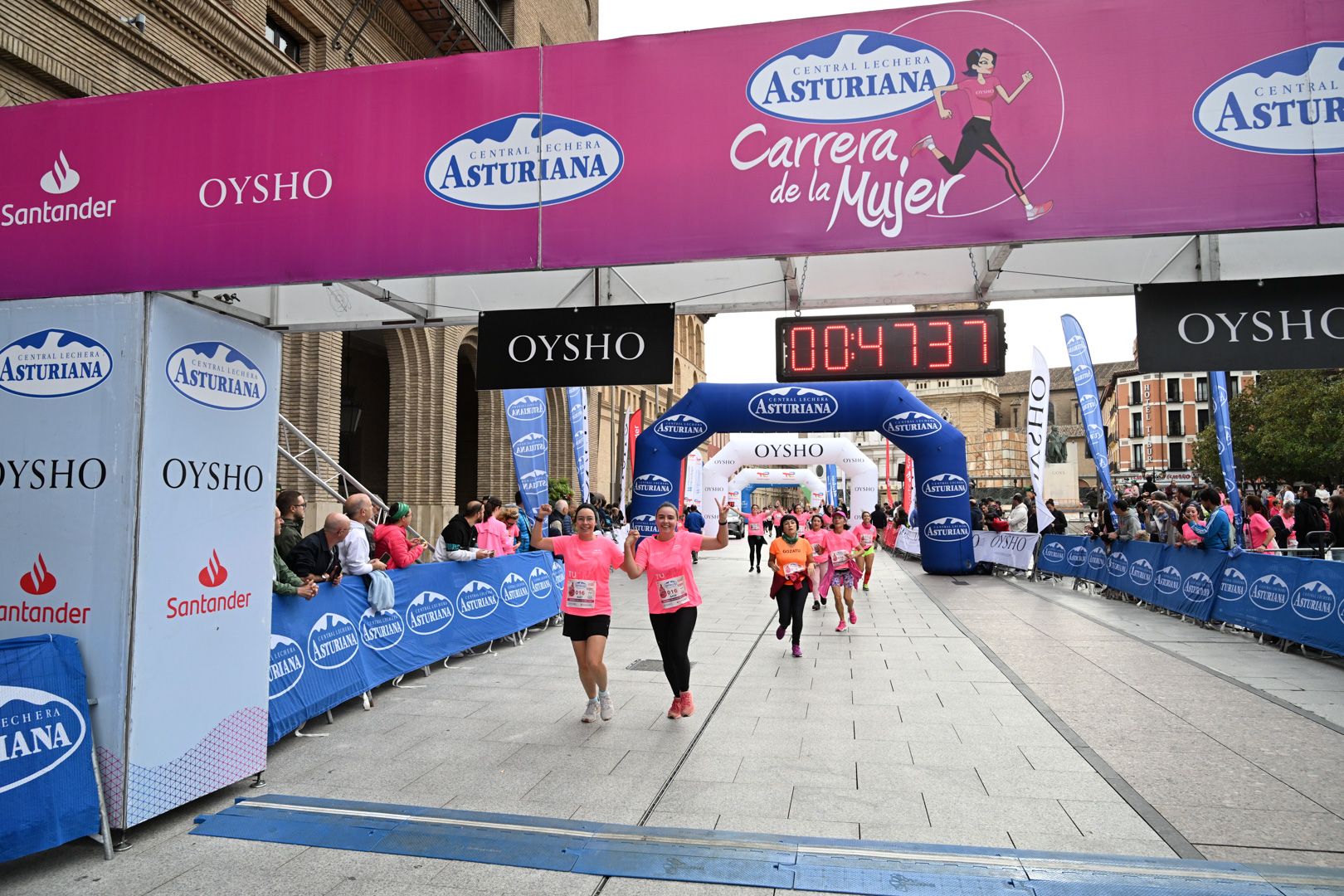 Todas las fotos de la Carrera de la Mujer de Zaragoza 2023. 5571