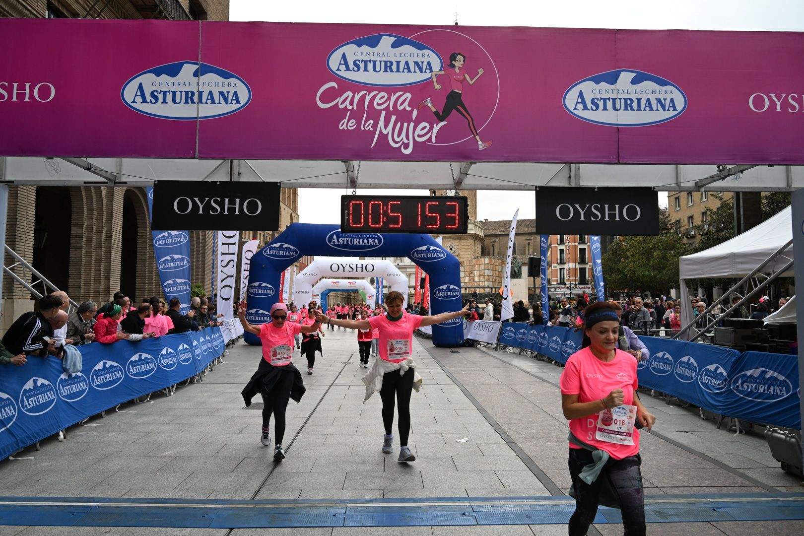 Todas las fotos de la Carrera de la Mujer de Zaragoza 2023. 5813