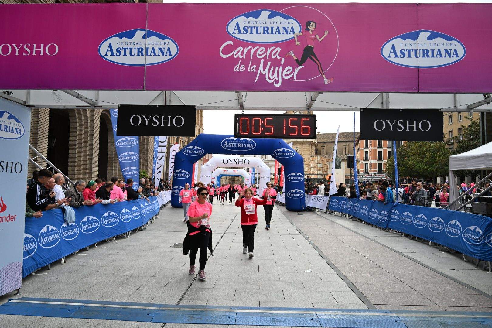 Todas las fotos de la Carrera de la Mujer de Zaragoza 2023. 5814