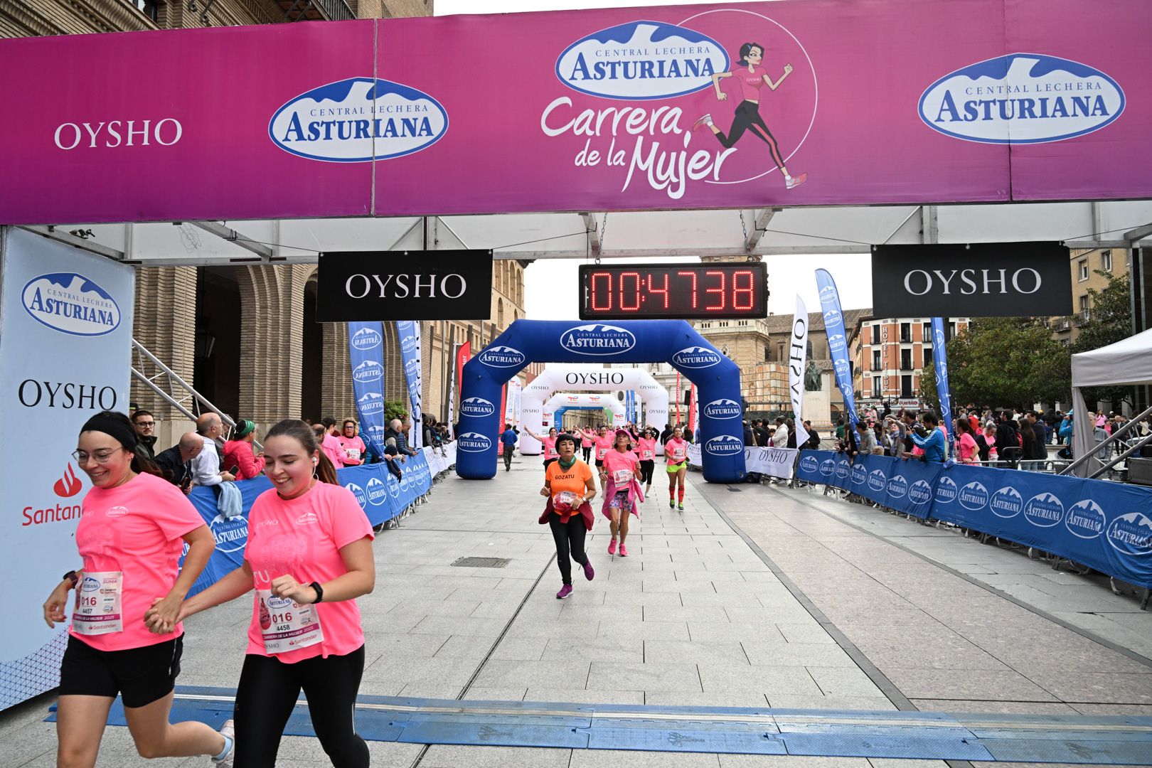 Todas las fotos de la Carrera de la Mujer de Zaragoza 2023. 5573