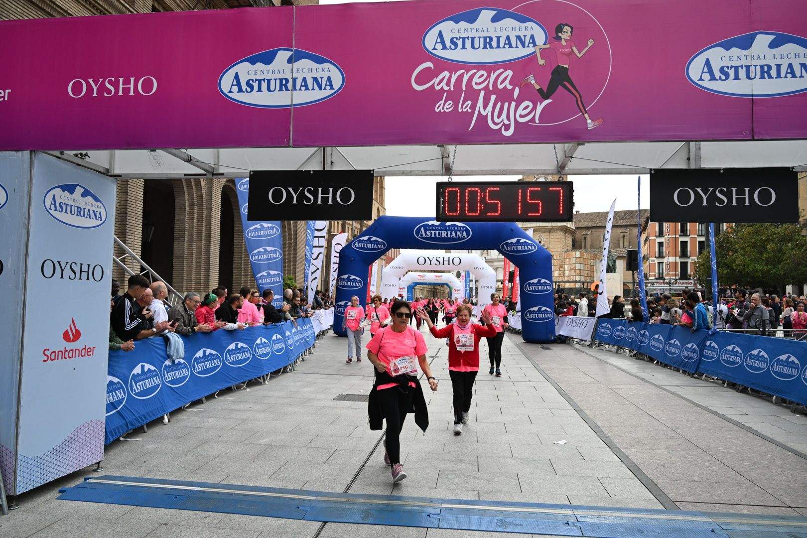 Todas las fotos de la Carrera de la Mujer de Zaragoza 2023. 5815