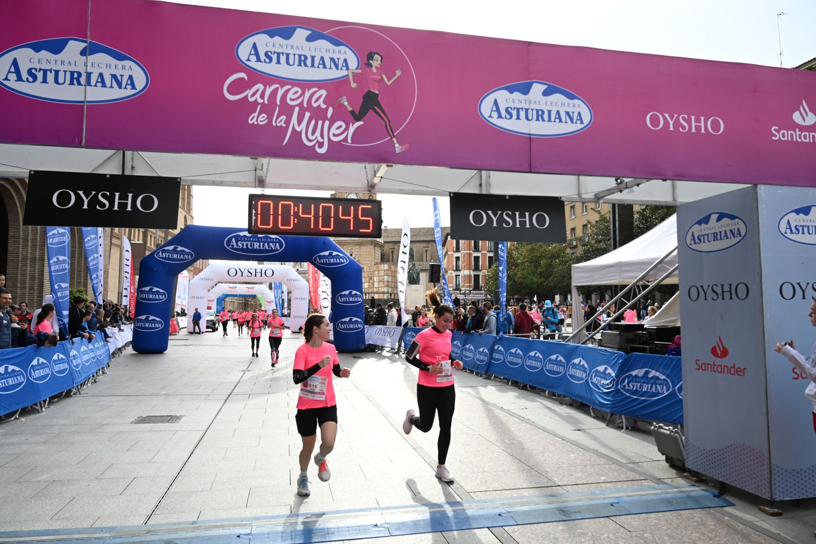 Todas las fotos de la Carrera de la Mujer de Zaragoza 2023. 5096
