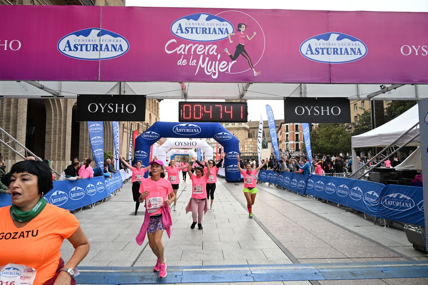 Todas las fotos de la Carrera de la Mujer de Zaragoza 2023. 5575