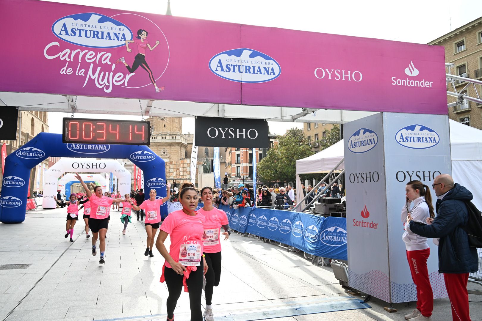 Todas las fotos de la Carrera de la Mujer de Zaragoza 2023. 4618