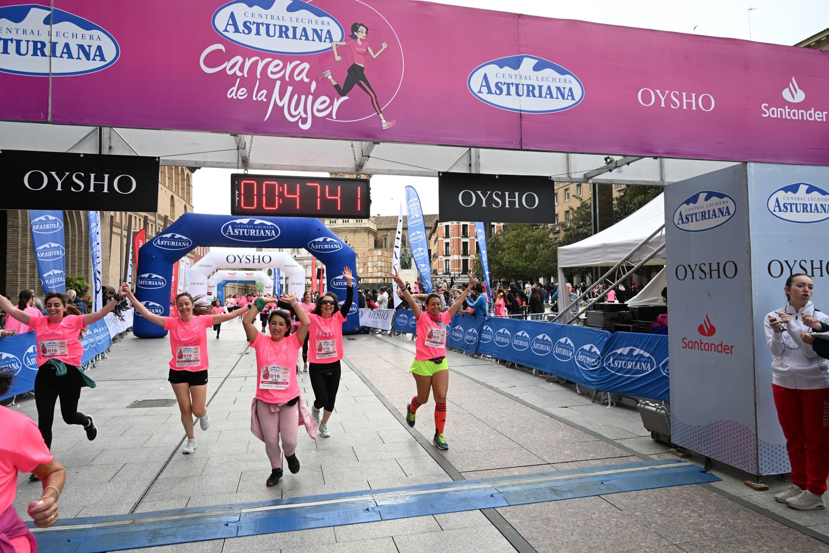 Todas las fotos de la Carrera de la Mujer de Zaragoza 2023. 5577