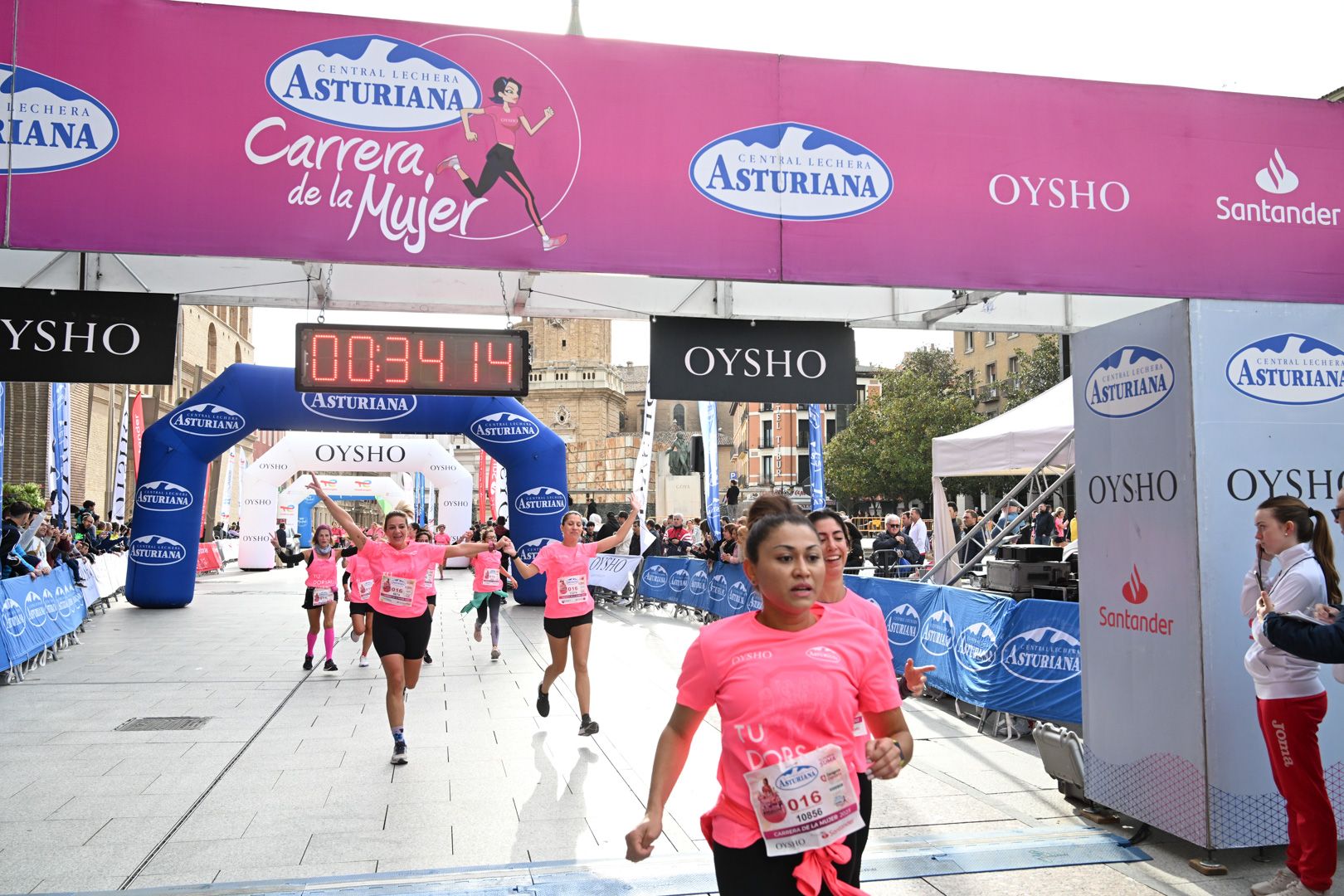 Todas las fotos de la Carrera de la Mujer de Zaragoza 2023. 4619