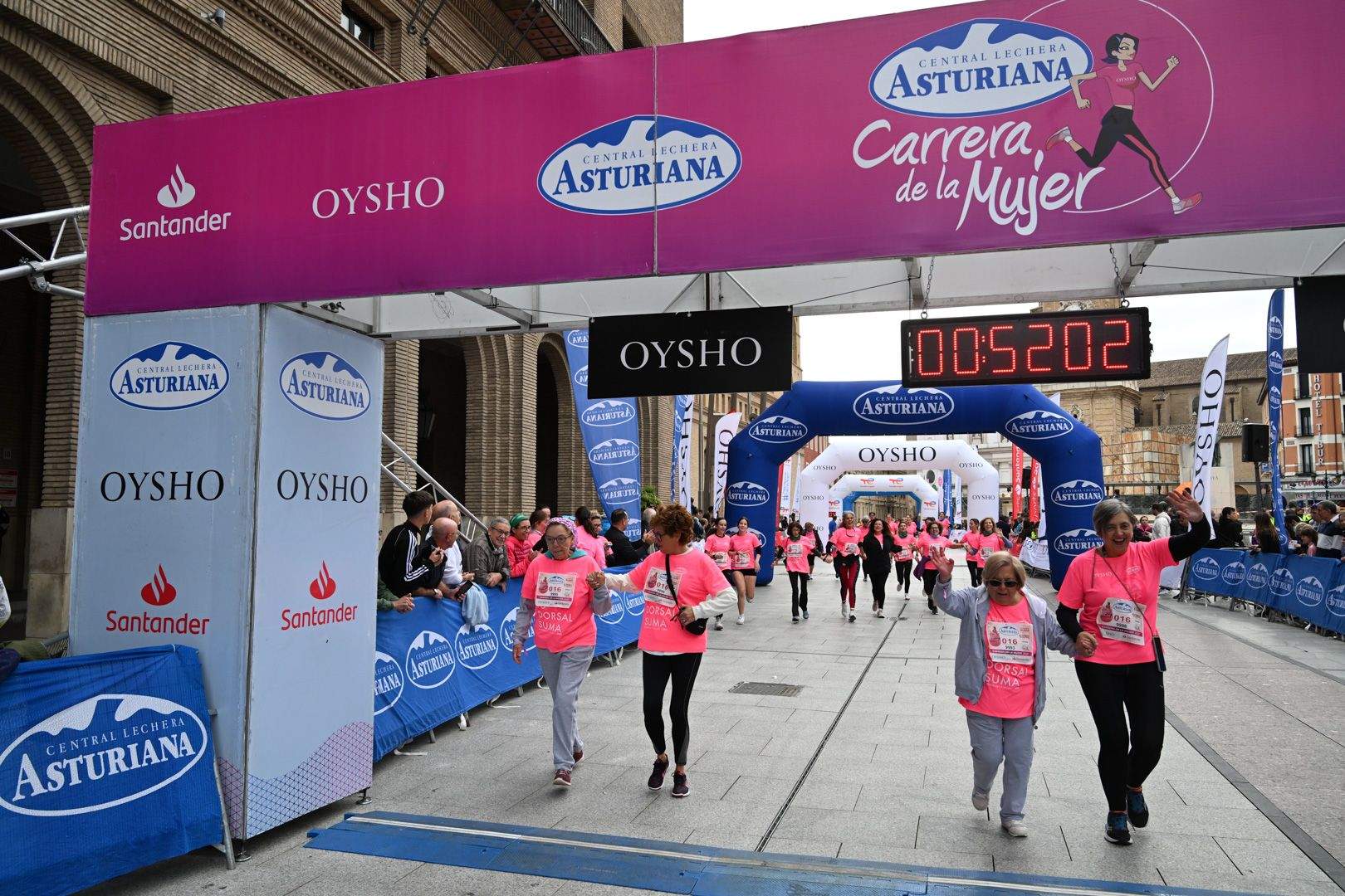 Todas las fotos de la Carrera de la Mujer de Zaragoza 2023. 5819