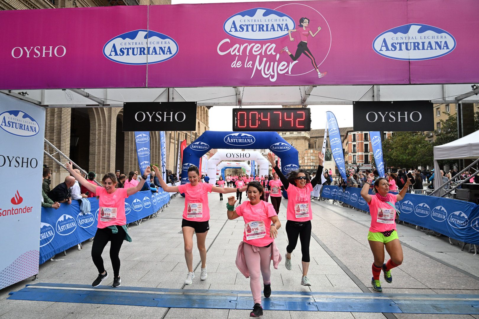 Todas las fotos de la Carrera de la Mujer de Zaragoza 2023. 5578