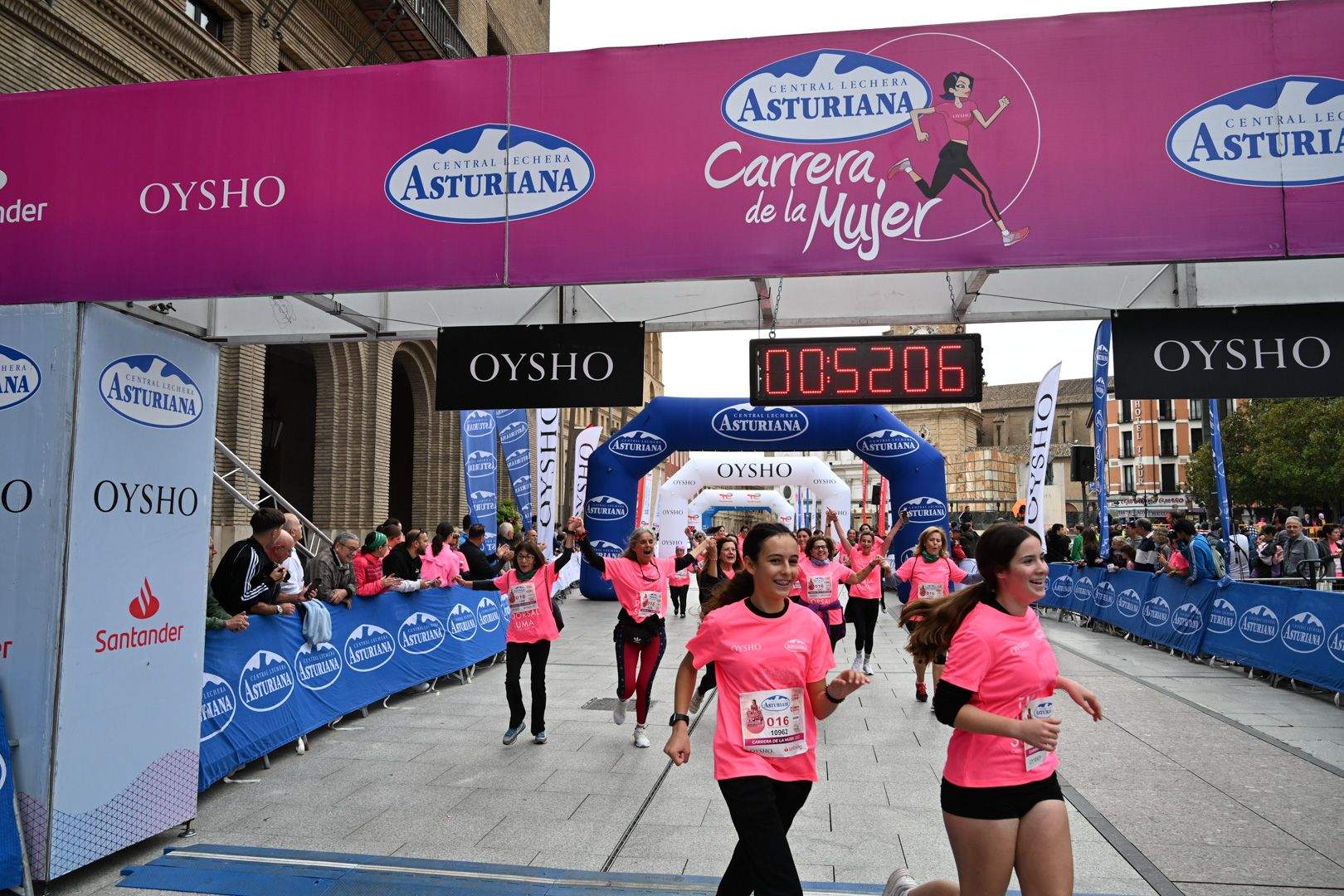 Todas las fotos de la Carrera de la Mujer de Zaragoza 2023. 5823