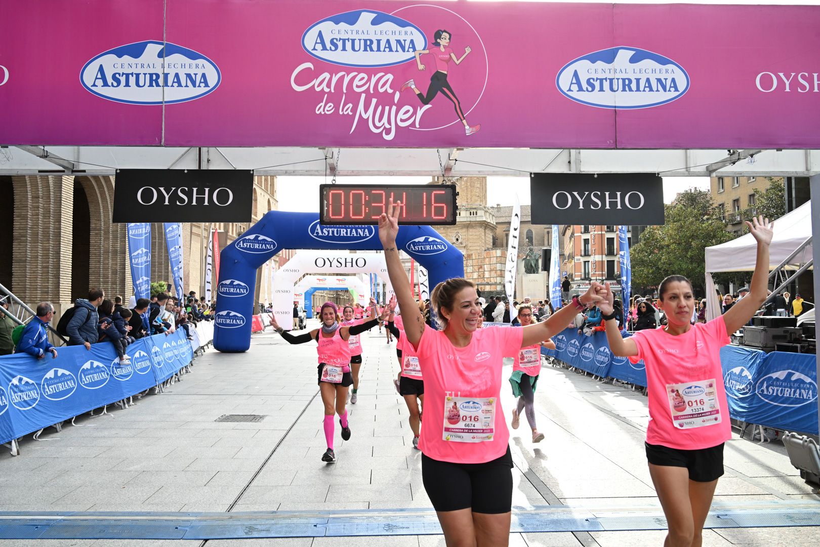 Todas las fotos de la Carrera de la Mujer de Zaragoza 2023. 4623